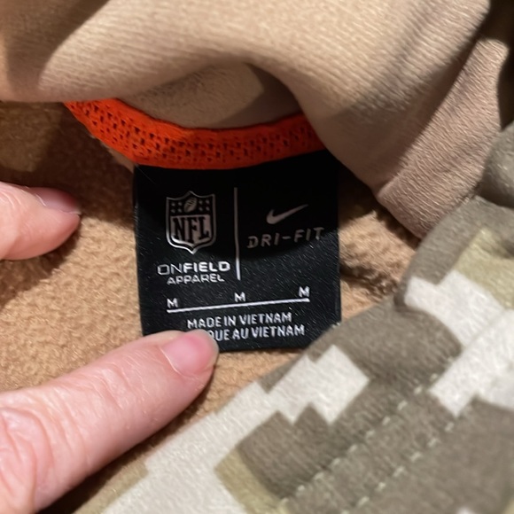 New York Giants NFL, Nike sweatshirt, camo size medium - Picture 3 of 3